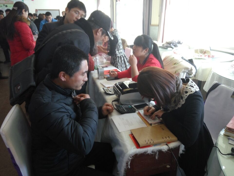 林甸红四方新型肥料促销会有效提高产品销量